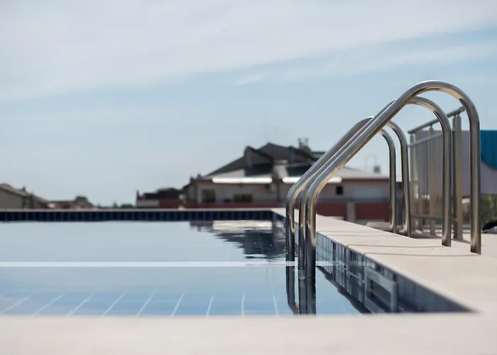 Cinema 4* Primorszko